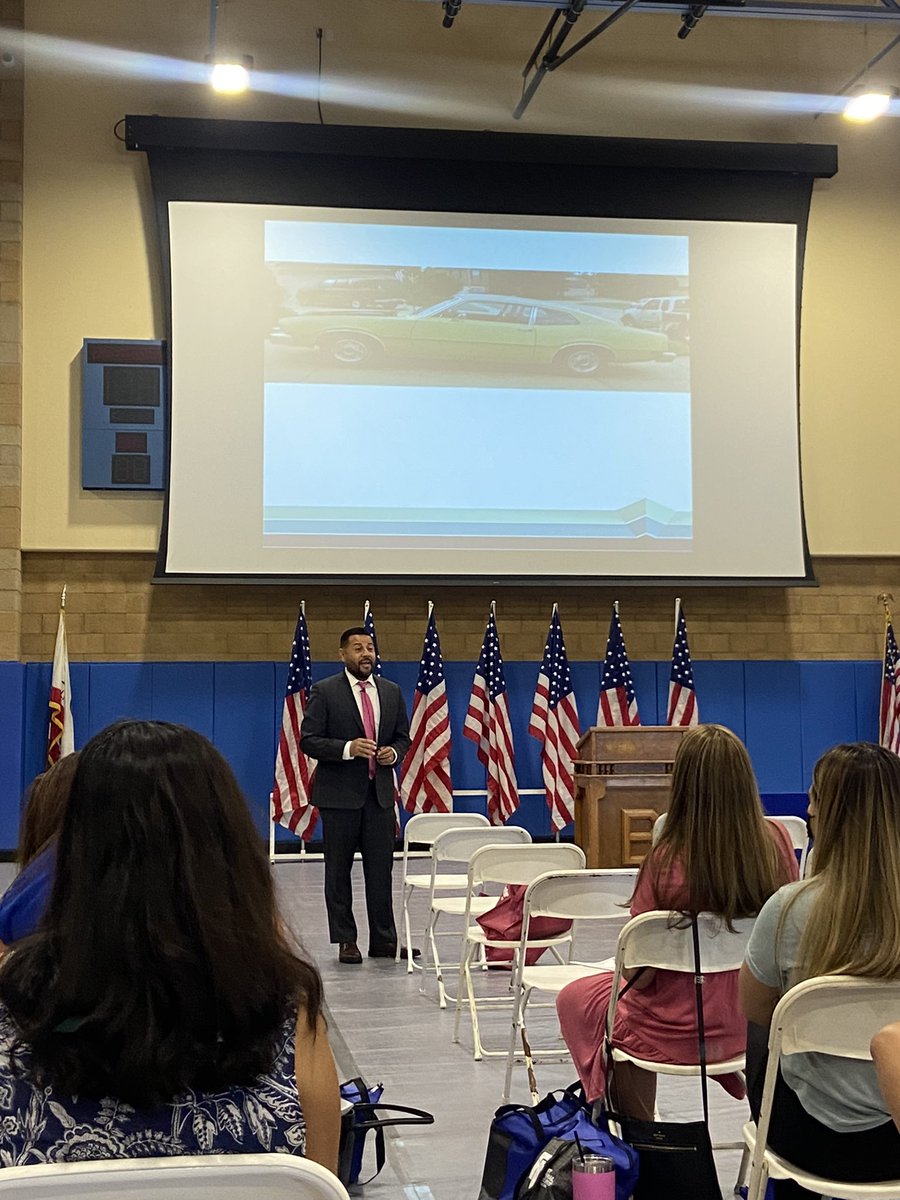 ivanvildo's tweet photo. @lcruzconsulting at @BrawleyESD https://t.co/ryjs3fNXOY