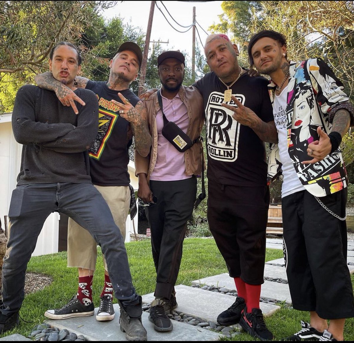 JaredGheto's tweet photo. @iamwill and @CrazyTownBand . #crazytown #jaredgheto https://t.co/gZonRMohU8