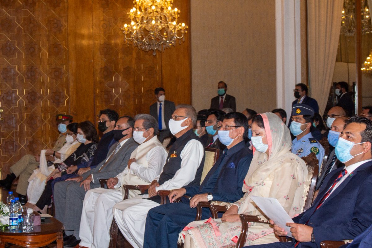 MoitOfficial's tweet photo. “Our mission is in-lined with the Prime Minister’s mandate of Digital Pakistan”. Federal Minister for IT &amp; Telecom @SyedAminulHaque  attended #DigitalGovernmentSummit held at Aiwan-e-Sadr today. 

#ConnectedGovernment #TechValleySummit #MOITT https://t.co/vexxLukC18
