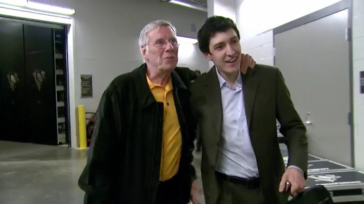 MearsyNHL's tweet photo. How do you even begin thanking the person who inspired your career? Since I was 10 years old, all I ever wanted to do in life was to “be like Mike Lange.” He is and will eternally be the Voice of the Penguins. Thank you for being such a great mentor &amp; friend. 🐐 https://t.co/PINRK5ynE4