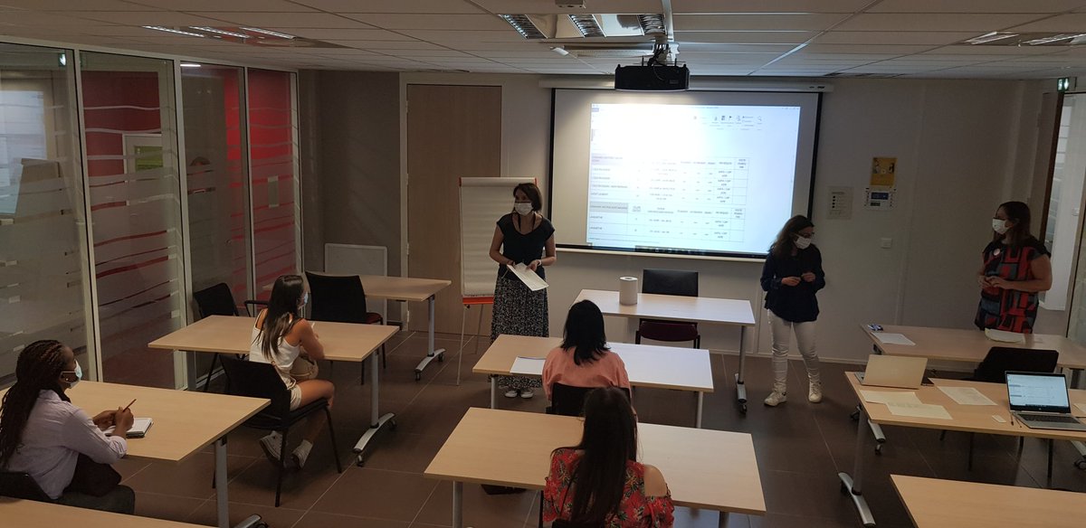 🔎 #recrutement pour la Com Com Coeur Coteaux #Comminges #5c 
➡️31 postes d animateurs périscolaires ➡️33 candidats reçus 👉bilan tous les postes pourvus 🎯et des #pecs signés.👏 👏aux équipes  #poleemploi St Gaudens @Poleemploi_oc <a href="/sandrinefayetpe/">Sandrine FAYET</a> <a href="/RoubyValette/">Rouby-Valette Amandine</a>