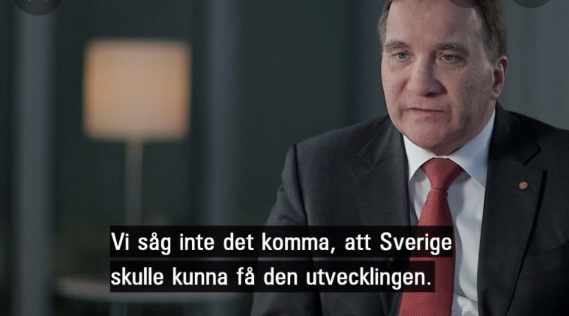 katjanouch's tweet photo. RT om du tycker att Sveriges statsminister borde avgå eftersom han och hans pajasregering förstört vårt land. #svpol #migpol https://t.co/JyClzWl9jl