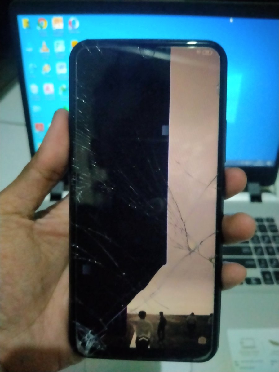 AdityaTrisnanda's tweet photo. Astaga dragon 😔 https://t.co/moCkFaj1TF