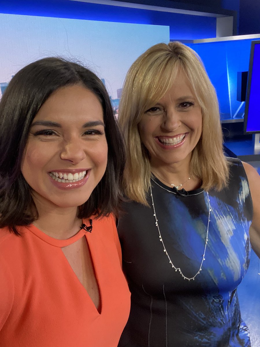 BelenNBCLA's tweet photo. Haven’t seen this beauty in so long! @NBCLA coming up at 11am with @CarolynNBCLA and myself. #nbcla #nbc4you https://t.co/k4OrlkZrdu