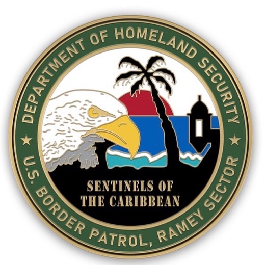 USBPDepChiefRMY's tweet photo. Another Ramey Sector detection leads to the arrest of 3 DR and 1 Colombian nationals, the #USBP seizure of US and Colombian currency and ammunition!!!

#RmyBPdetections #RmyBPoperations #CBIG @CBPCaribbean @CBP https://t.co/zYBIuJbpuH