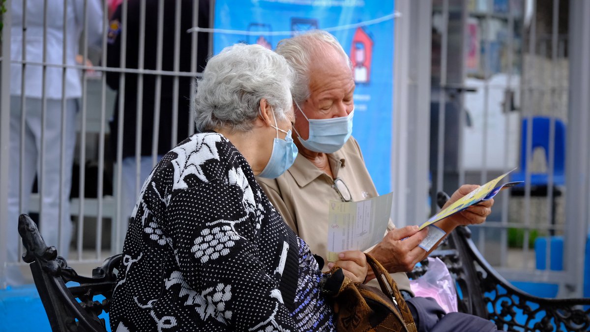 FPetersenA's tweet photo. A los #Tonaltecas, les tengo muy buenas noticias. Esta mañana inauguramos el Módulo de Atención Gerontológica dentro de la Unidad de Salud de #Tonalá. Así es como los #AdultosMayores que residen en esta alcaldía recibirán una digna atención integral y preventiva. https://t.co/Cf5Nb4OJtQ