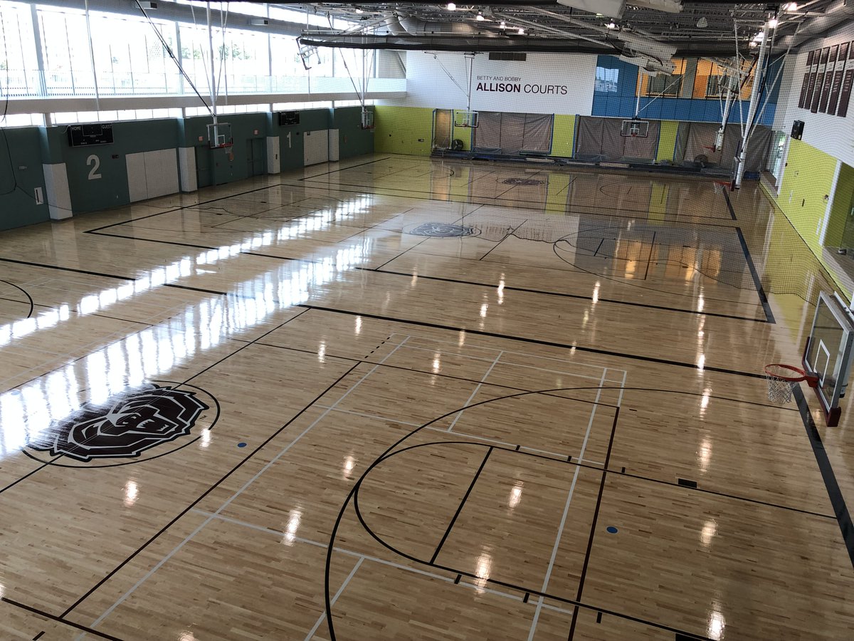 Court striping and finish are complete at Foster Recreation Center.  Go check it out!