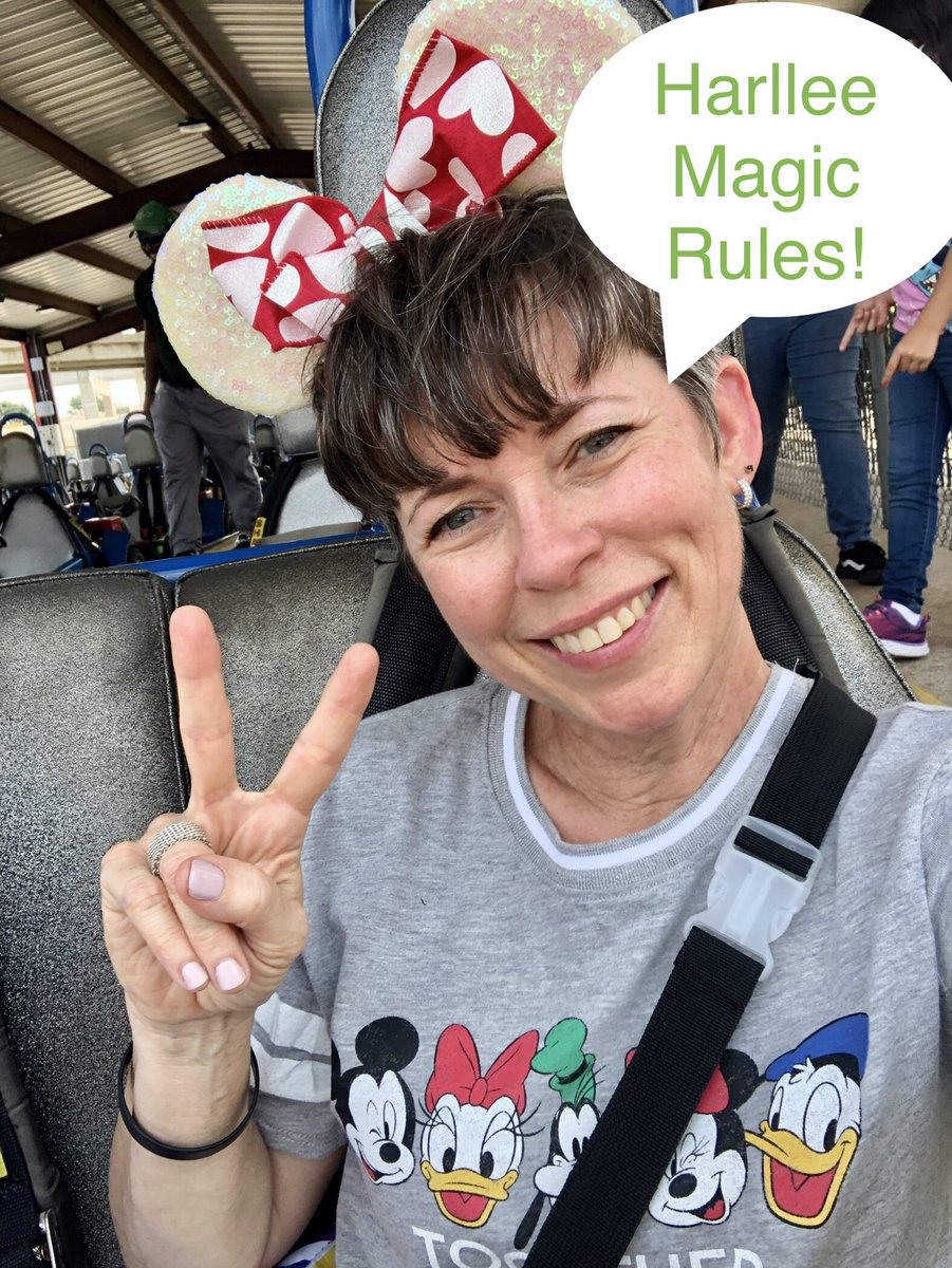 MichelleTouche5's tweet photo. #harlleemagic Loving our back to school celebration! ⁦@HARLLEEDISD⁩ ⁦@DASLORG⁩ ⁦@DISD_Libraries⁩ ⁦@AMBERN_SHIELDS⁩ #magicalyear https://t.co/xA71fqVUDl