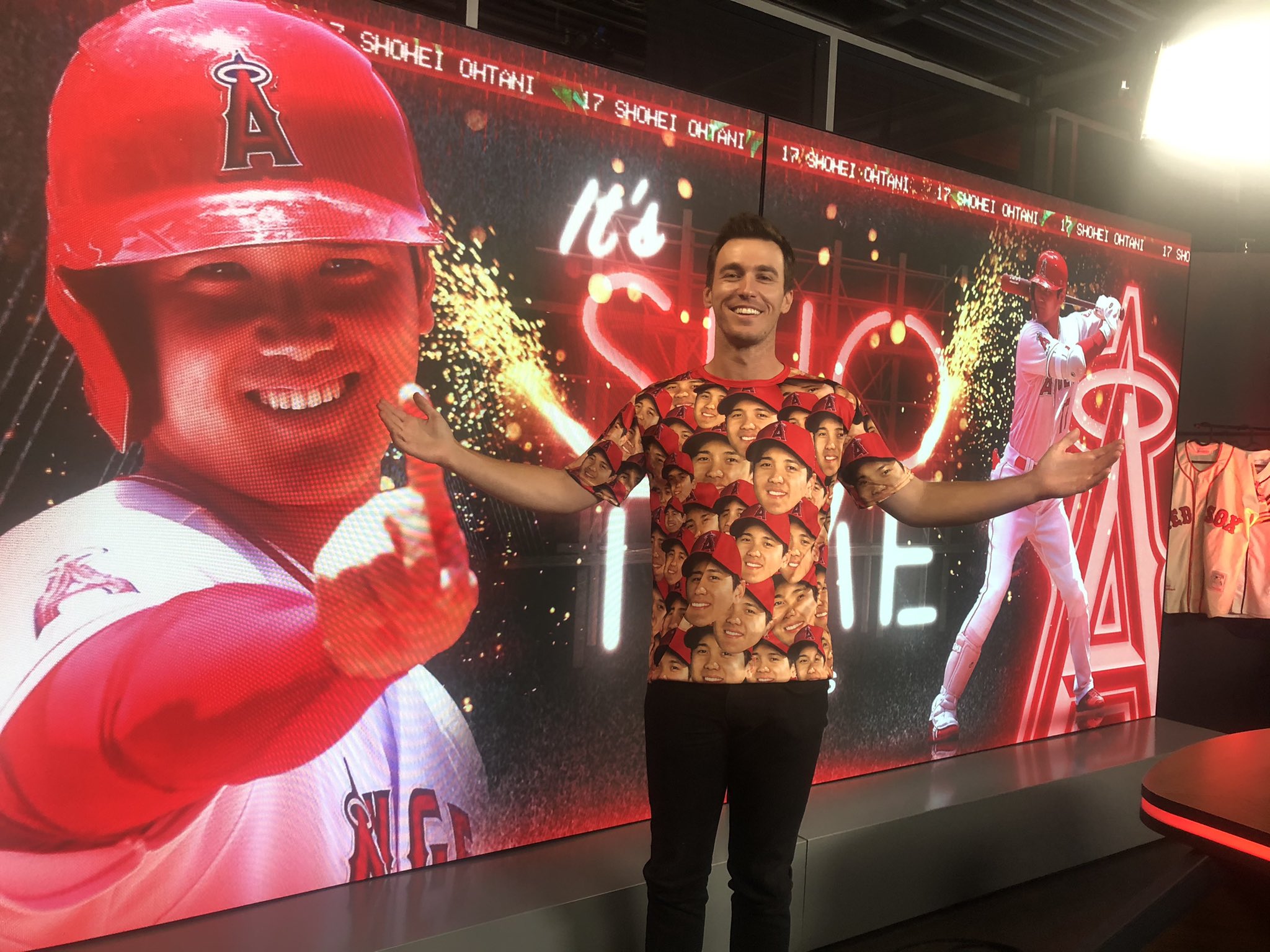 Flippin' Bats Podcast on Twitter "🔥 set alert. https//t.co/7aK5jyBvsp