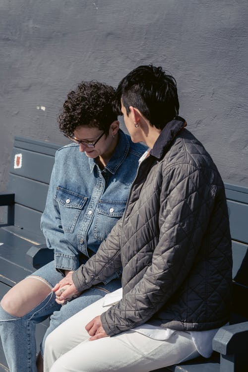 New paper released in Birth Issues in Perinatal Care. ​

Parent bereavement care after stillbirth varies between countries. Future research should look at why. 

International authors incl <a href="/dell_horey/">Dell Horey</a>, <a href="/VickiFlenady/">Vicki Flenady</a>, #Stillbirth.

Via Wiley Online Library,
tinyurl.com/3hepvv48