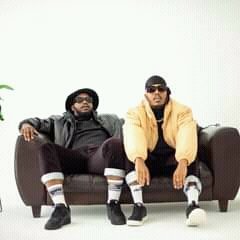 tprince419's tweet photo. #Tsele ❤️🤘 https://t.co/bR91l3f2yg