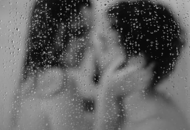 ChristopherMofc's tweet image. «Loca, demente, drogadicta! Seas o no teniente, seas o no Rachel, seguiré quemando el mundo por ti y quedará en cenizas cuando no te tenga».