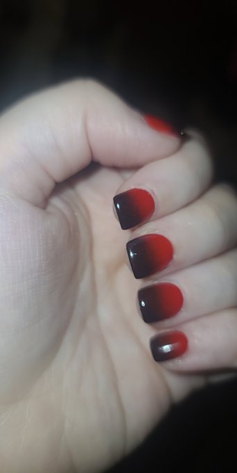 Finally got my nails done for the first time since the move  I'm starting to feel like my old  self again<a href="/tag/nails"class="tags"><span>#nails</span></a><a href="/tag/nailsonfleek"class="tags"><span>#nailsonfleek</span></a><a href="/tag/pornhub"class="tags"><span>#pornhub</span></a><a href="/tag/camgirl"class="tags"><span>#camgirl</span></a><a href="/tag/chaturbate"class="tags"><span>#chaturbate</span></a>