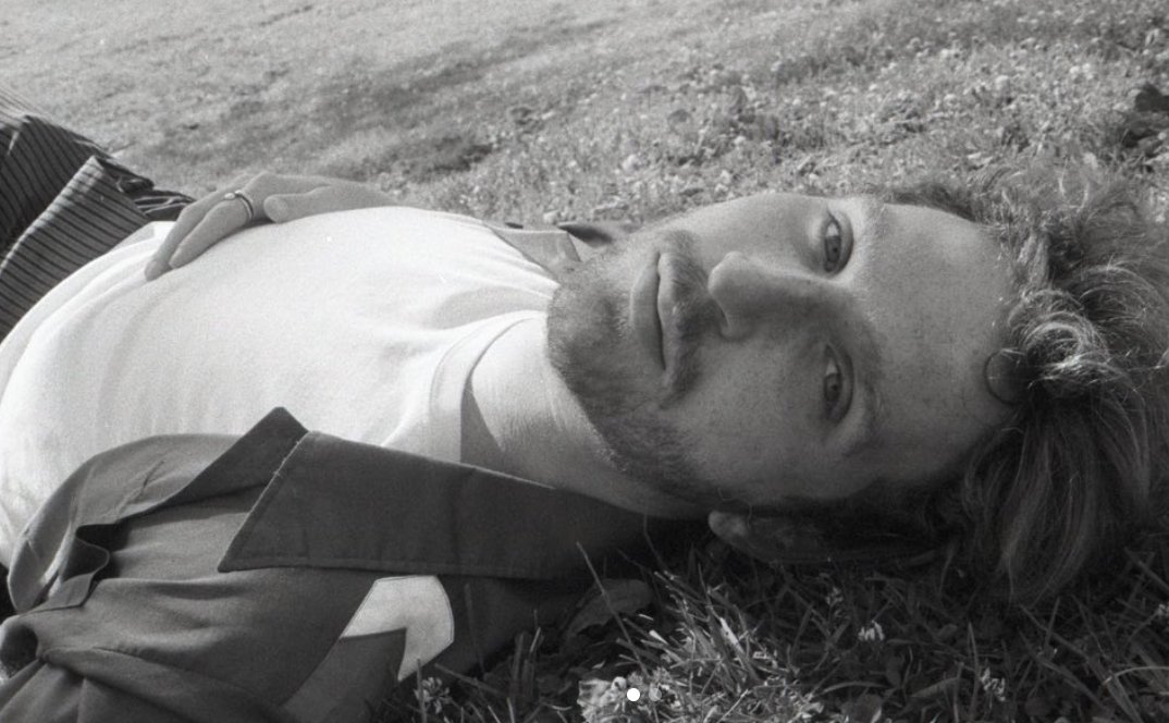 Jordan and Demi talk to returning guest <a href="/TwoFeetMusic/">Two Feet</a> about the power of being independent, new music, and the movie(!) he's working on.
open.spotify.com/episode/3XqGZ0…