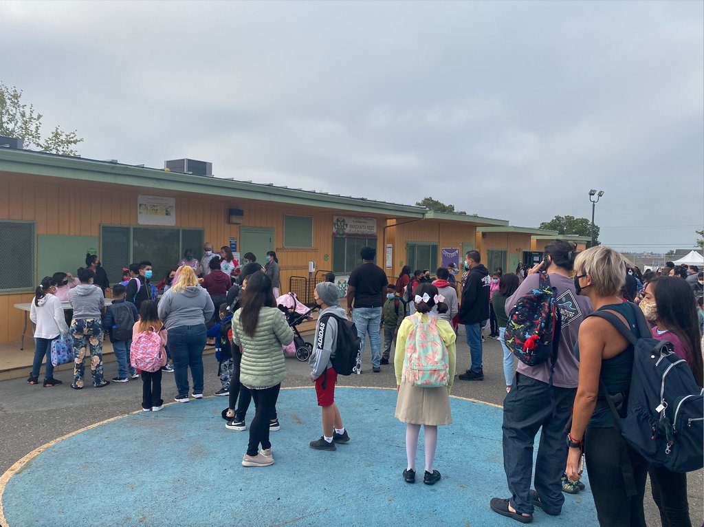 RFFOakland's tweet photo. So exciting to see all of the back to school pictures! We hope all @ousdnews students and educators had an incredible first day!! 📚🎉📓🙌 #OUSDSchools #Oaklandschools #Oaklandstudents #StrongStart https://t.co/LSda2VMfm2