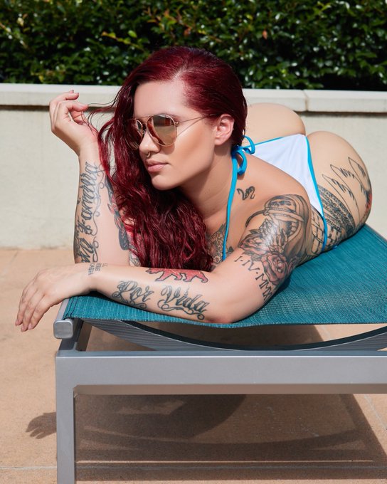 Bae watch 👀  📸: @C1cxro https://t.co/x7Y1eSs1Gg<a class="tags" target="_blank" title="On Twitter" href="/?out=eyJ0eXAiOiJKV1QiLCJhbGciOiJIUzUxMiJ9.eyJpYXQiOjE3MTgyMzYyNzEsImlzcyI6InR3cG9ybnN0YXJzLmNvbSIsIm5iZiI6MTcxODIzNjI3MSwiZXhwIjoxNzQ5NzcyMjcxLCJyZWRpcmVjdF91cmwiOiJodHRwczovL3R3aXR0ZXIuY29tL0MxY3hybyJ9.C_HMJMyFXI4pqq1vElrL2lkS5TyMr05_D07jecZE0hOO3vDgjbCyArXJ7YUXbHRnBpDc-dJYhVuM0ZWN4Z63lQ">@C1cxro</a><a href="/tag/santana4inked"class="tags"><span>#santana4inked</span></a>