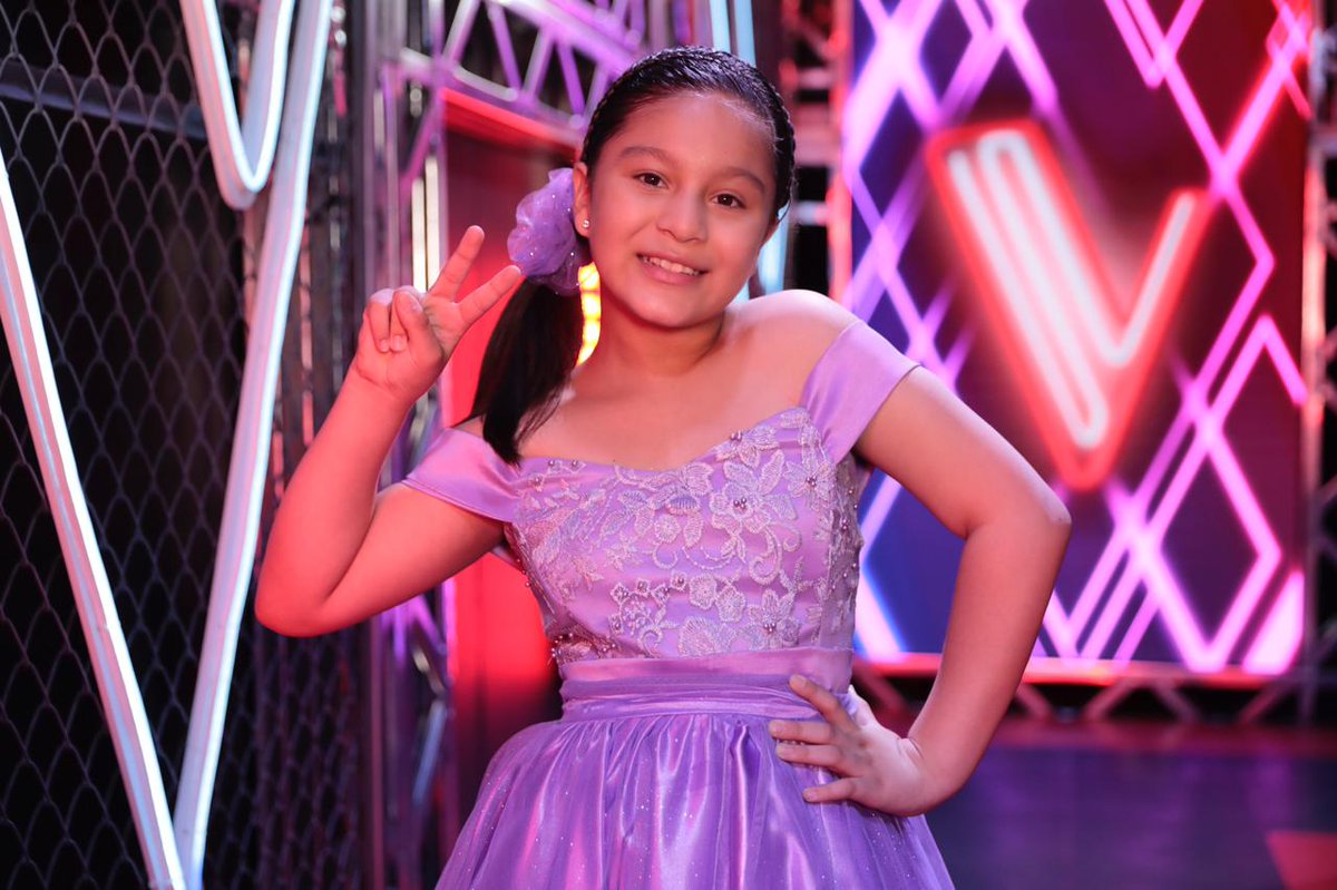 SenaAtlantico's tweet photo. ¡Estamos felices!🤩 María Camila Campo, beneficiaria del programa SENA Kids creado para fortalecer el talento de los hij@s de nuestros colaboradores, fue seleccionada para pasar a la etapa de selección de talentos en el programa @LaVozKidsCo de @caracoltv.

¡Que orgullo!🎤🎵 https://t.co/Qj1KT9S2V6