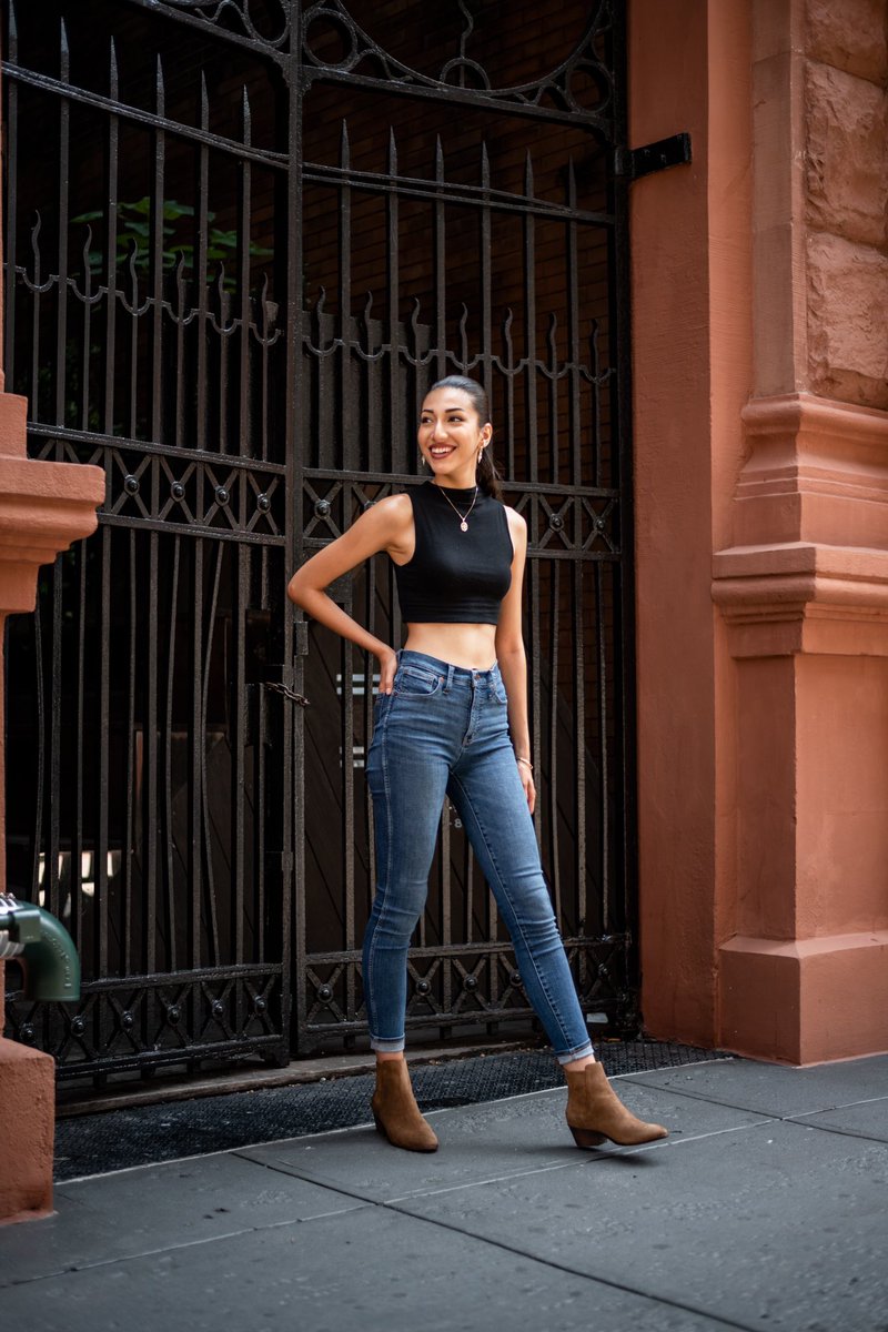 ThursdayBootCo's tweet photo. Meet The Dreamer In Rose Brown &amp; Golden Brown. A Quick Slip On For Those Days When You’re In A Rush, But You Want To Be Comfortable When You’re On the Go. Now Available At https://t.co/8hFoTezX1P With Free Domestic Shipping.
#ThursdayBoots
#Dreamer
#FallBooties https://t.co/CxDV0wkp2W