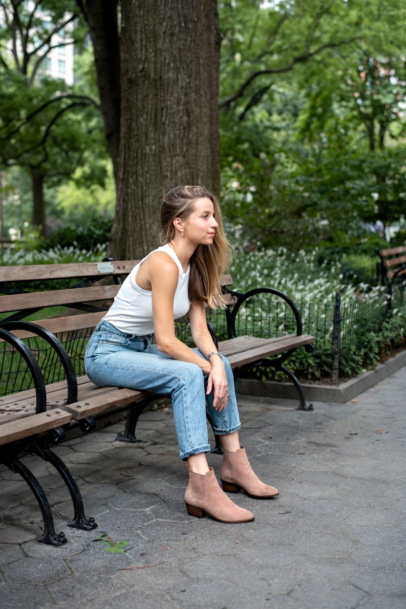 ThursdayBootCo's tweet photo. Meet The Dreamer In Rose Brown &amp; Golden Brown. A Quick Slip On For Those Days When You’re In A Rush, But You Want To Be Comfortable When You’re On the Go. Now Available At https://t.co/8hFoTezX1P With Free Domestic Shipping.
#ThursdayBoots
#Dreamer
#FallBooties https://t.co/CxDV0wkp2W
