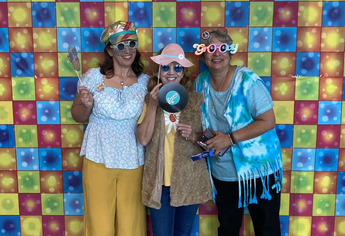 FaithWize's tweet photo. Can you dig it?  This Must Be The Place. THS Library - Welcome Back!
@DigitalTISD @TISDLib @RenotaRogers https://t.co/AV1n9RlWjl