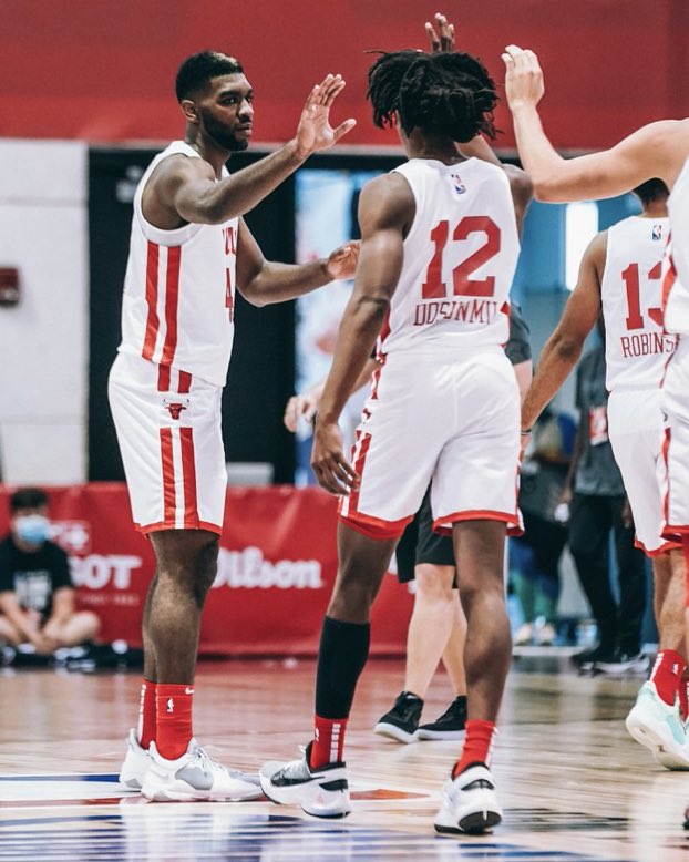 Illini Fan Nation On Twitter Ayo Dosunmu With 6 Points 6 Rebounds 2 Assists In His Summer League Debut Illini Https T Co Tlmlbn9lgg Twitter