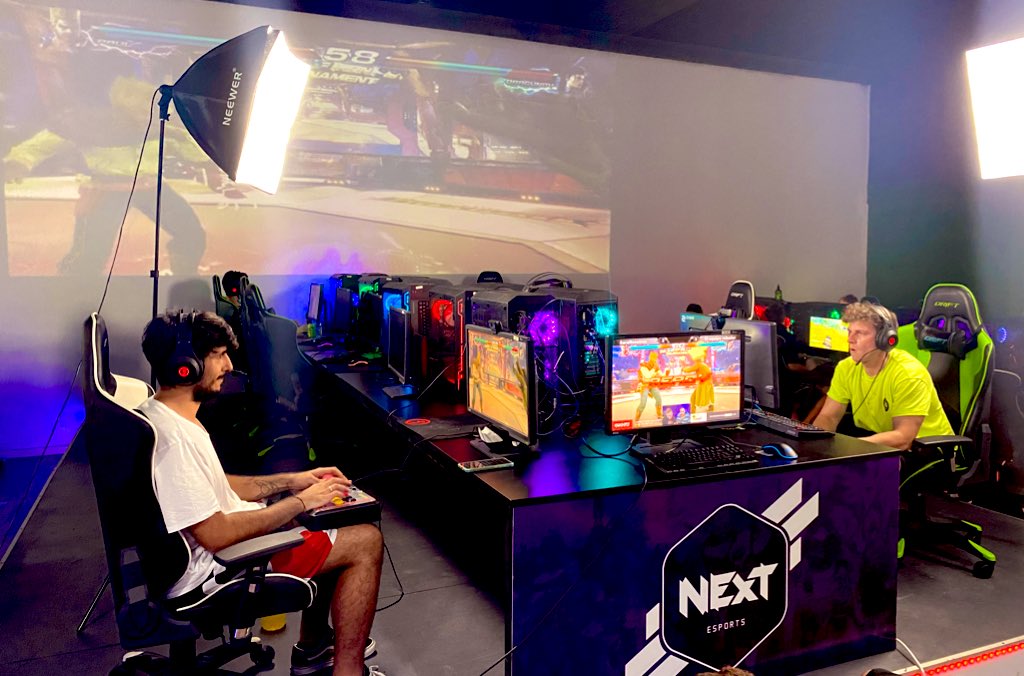 Pedazo de Málaga Clash que nos habéis dado chavales 🔥<a href="/Robertopowa/">ShiNigam1'</a> <a href="/Sarawy27/">Marqués Sarawy</a>