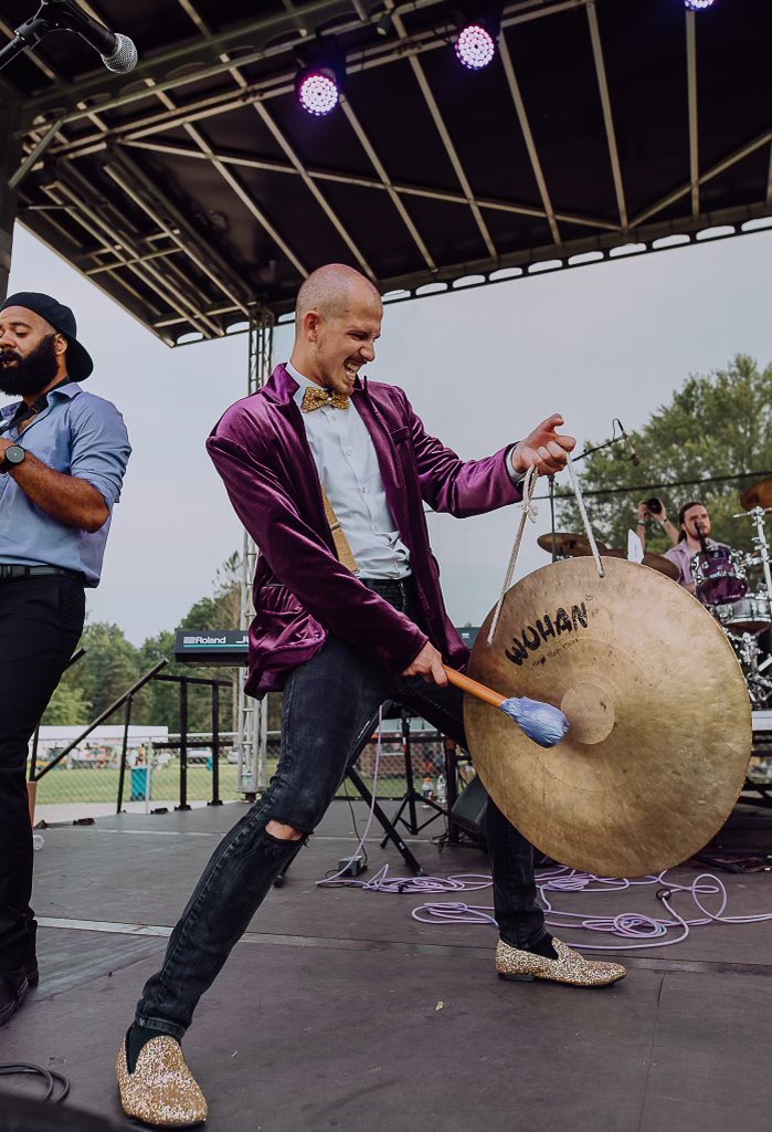 theindigosmusic's tweet photo. 😱 Well we’re not gong 😂😉
Indy Friends we will be at the @thehifiindy Tuesday, August 17th from 8-8:45pm. Get your tickets while they are FREE!!!
Link in bio or below:
https://t.co/wB8A7h8sF4
PROMO CODE: INDIGO
📸: @baileelogan
#hifiindy #hifiannex #theindigos #indigoarmy https://t.co/s5m4pmBAWB