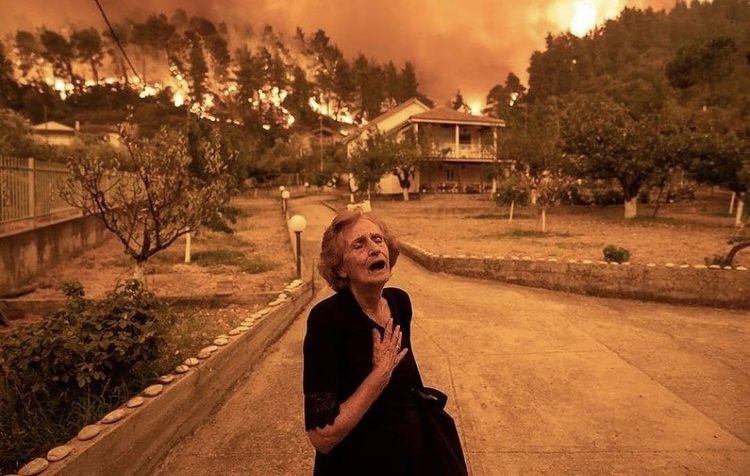 Desbocados.
Fotos de los incendios en Grecia de Giorgios Moutafis y Konstantinos Tsakalidis.
<a href="/heraldoes/">Heraldo de Aragón</a>
