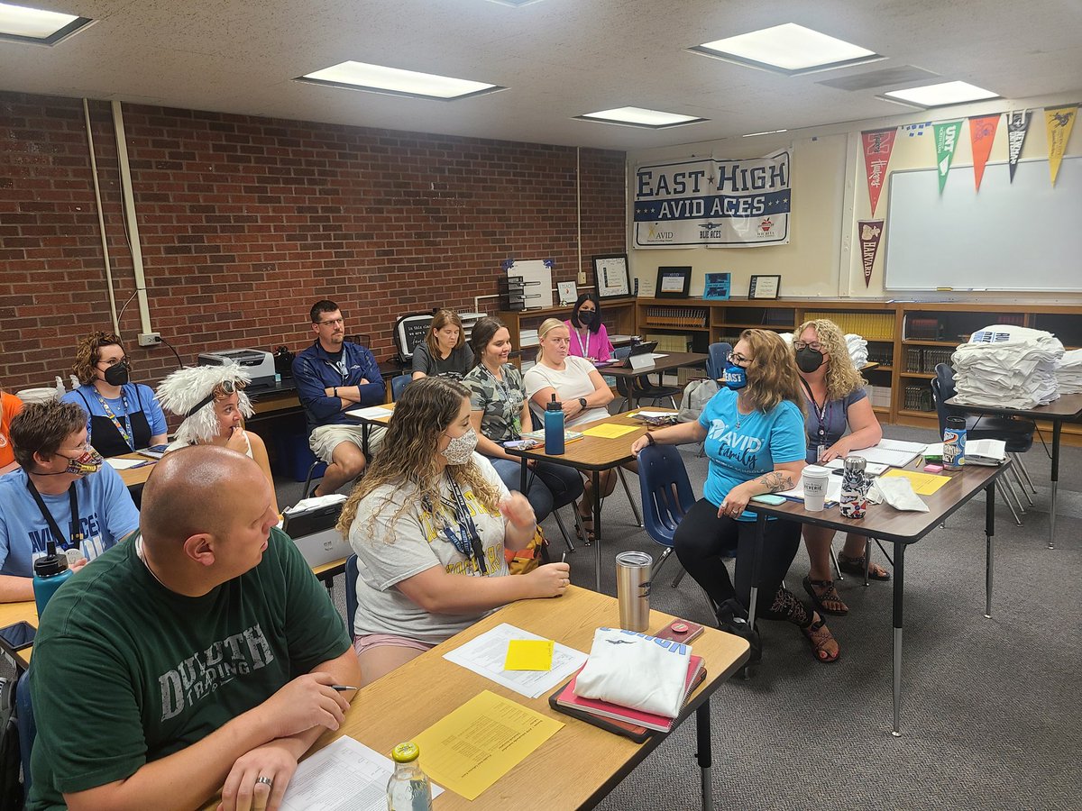LawnaDKurtyka's tweet image. Great meeting with our East High AVID site team this morning!   Such amazing educators from across the curriculum!  #wpsavid #wpsignitelearning #BacktoSchool2021 #wpsproud