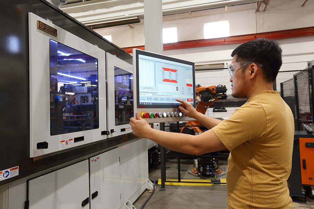 BeckhoffUSA's tweet photo. ICYMI: PC-based #automation helped Micro Tool & Machine Ltd. boost transformer core cutting and stacking by 55%. | Via @fabricating: https://t.co/8EzloQsBO7
#Beckhoff #Robotics #ServoDrive #Servomotor #IndustrialPC #EtherCAT #TwinSAFE #TwinCAT #MotionControl https://t.co/iF0E0AuASB