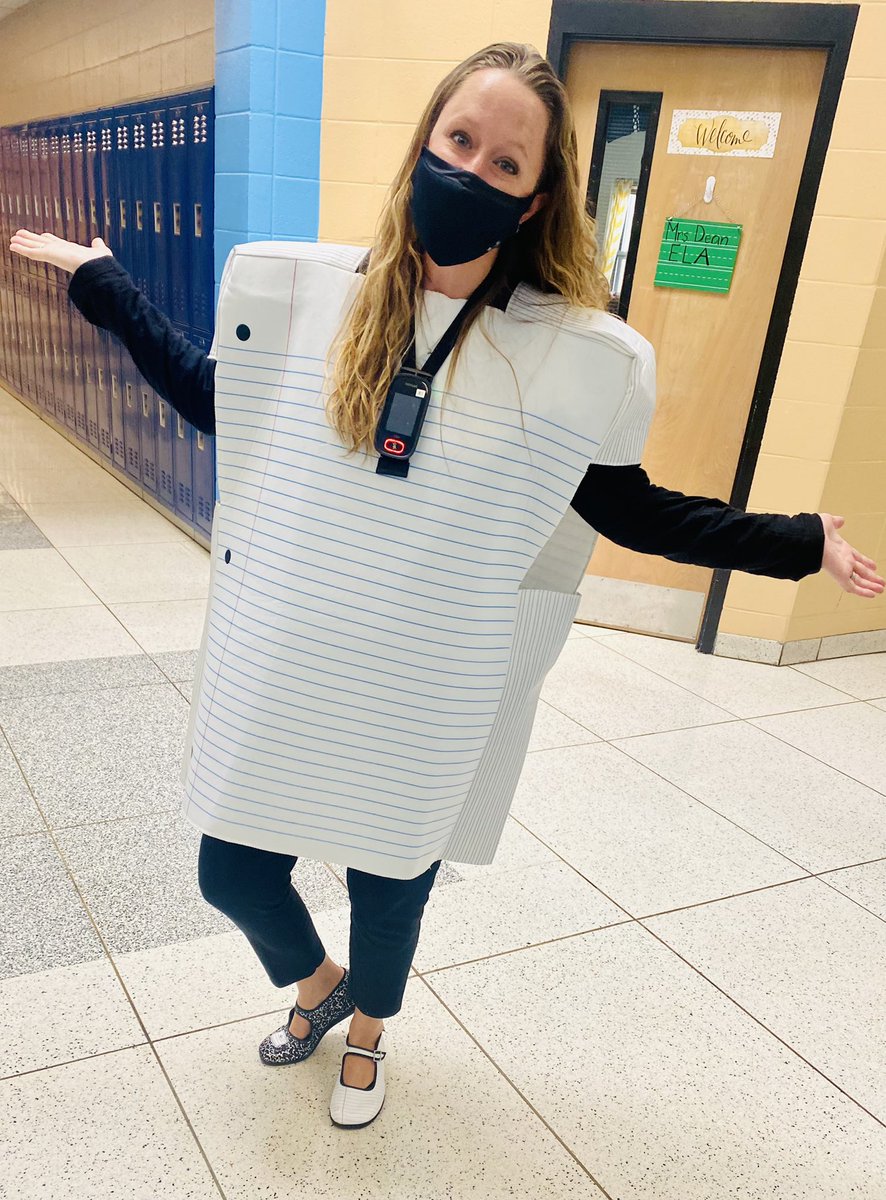 In case you were wondering, today was notebook organization day in 6th grade social studies. I’m a sucker for a solid costume, and Melanie Coleman NEVER disappoints. #lmslions #MCSlearn