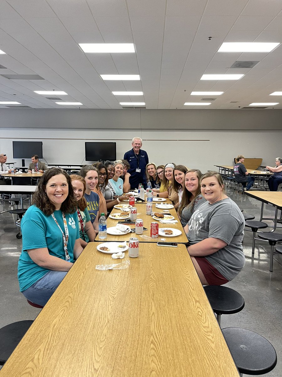 Thank you to the <a href="/CityofClay/">City of Clay</a> for feeding us today. What a blessing it is to work within the Clay community. It’s evident the City Council truly cares about each school. #Blessedwiththebest <a href="/RonnieDixon58/">Ronnie Dixon</a> <a href="/CityofClay/">City of Clay</a> <a href="/im_mes/">Monisha</a> #BPinspired <a href="/CharlesKWebste2/">Charles K Webster</a>