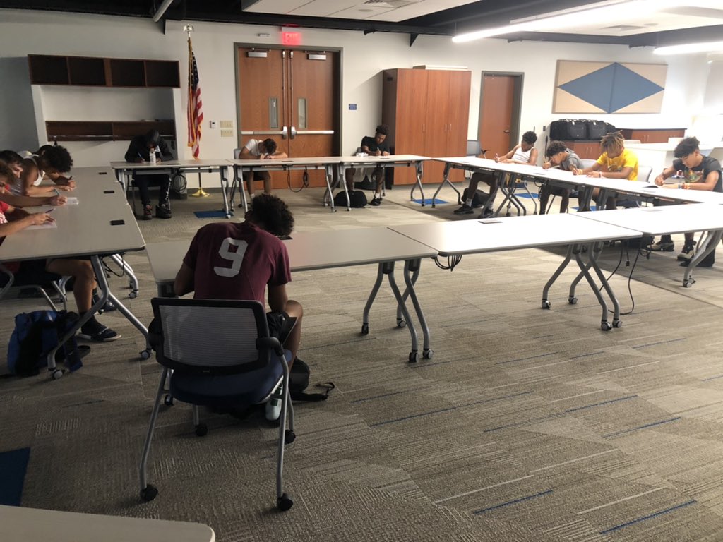 Day 1 of our mental journey and our values have been set for the year.  <a href="/muhlsd/">Muhlenberg SD</a> and <a href="/CoachMFlowers/">Matthew Flowers</a> supporting student athletes on all levels 🙏🏻.