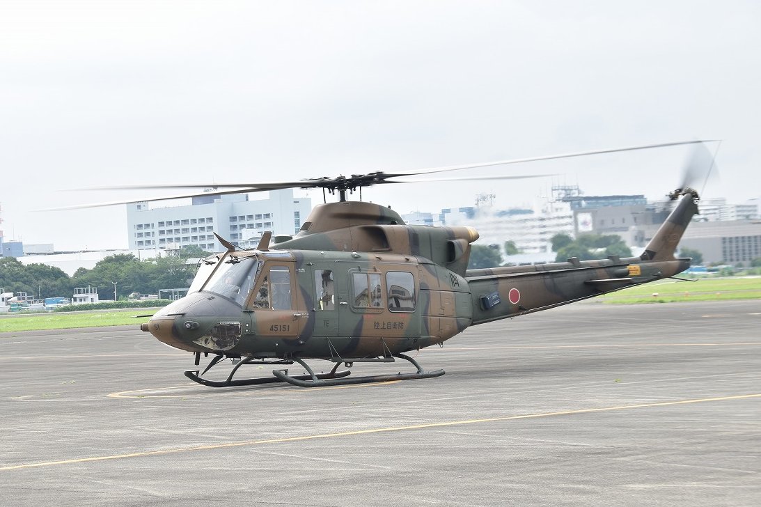 陸上自衛隊 立川駐屯地 в X: „【UH-2研修】 駐屯地は7月13日 陸上自衛隊 立川駐屯地 в X: „【UH-2研修】 駐屯地は7月13日