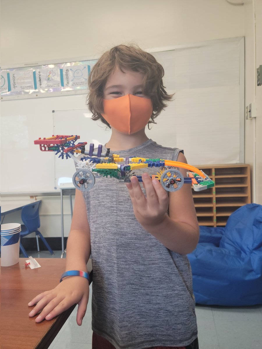 Ms.Earley tweet media