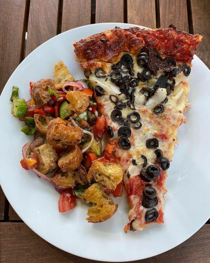 CleanEatsFast's tweet image. I’m at the stage of the pandemic where feeding myself can be exhausting, so I very much appreciate when anyone else does it for me. 

Who else is with me? 

#storyofmytable #onmytable #ourfoodstories #hautecuisines #scrumptiouskitchen #makeitdelicious … ift.tt/3fIWQ1p