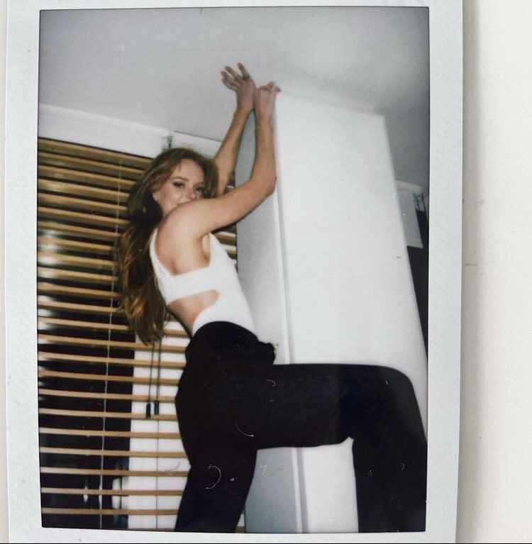 _gingersnps_'s tweet photo. I love taking Polaroids 🥰 https://t.co/85xuOKj8np