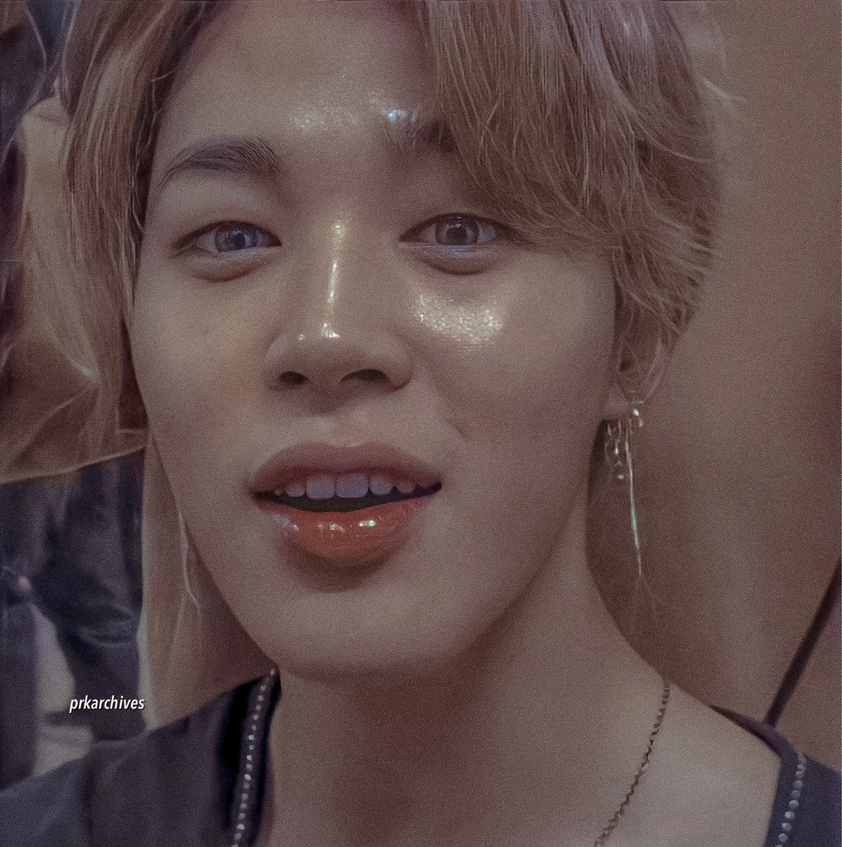 prkarchives's tweet photo. park jimin is the embodiment of beauty https://t.co/U6QATX91QM