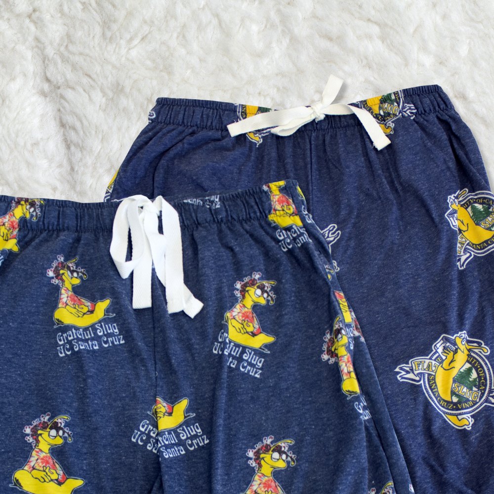 UCSCBayTree's tweet image. Sleep well in these UCSC Fiat &amp;amp; Grateful Slug Pajamas! 
50% Cotton / 50% Polyester 😴 🛌

#ucsc #ucsantacruz #santacruz #baytreebookstore #ucslugs #UCSCstyle