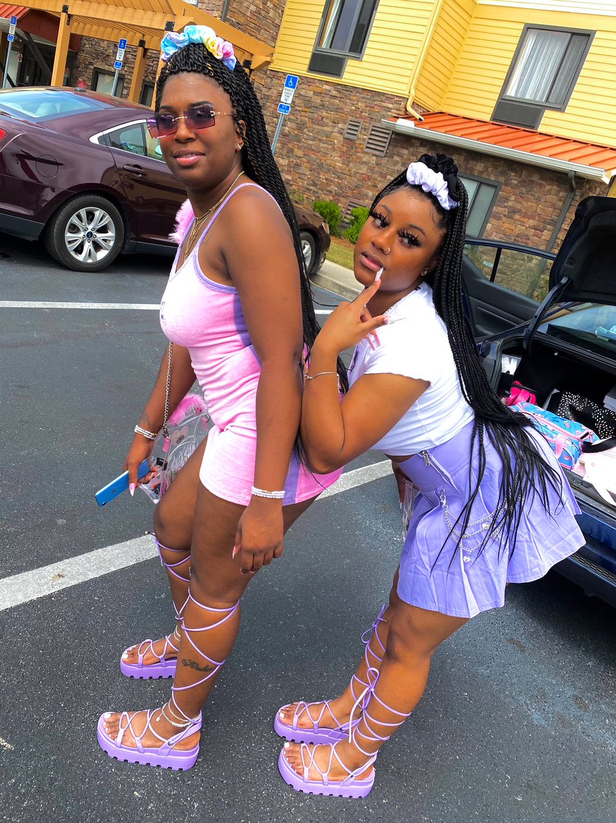 LifeSizeDOLL 💓👑 tweet media