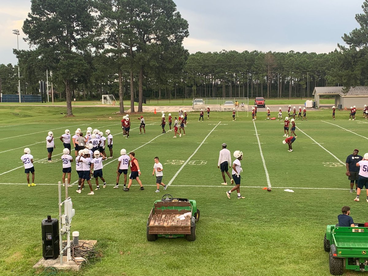 smccfootball's tweet photo. Day 1 in the books!! #ComeToTheSummit https://t.co/1t7iW2LUVN