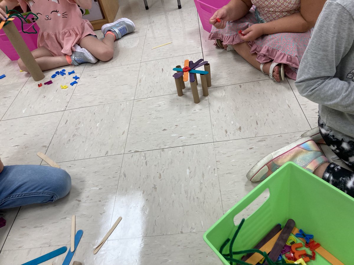 MCE, Kinder Stem Activity.  Chicka Chicka Boom Boom. #ROC. Way to go Walker’s class