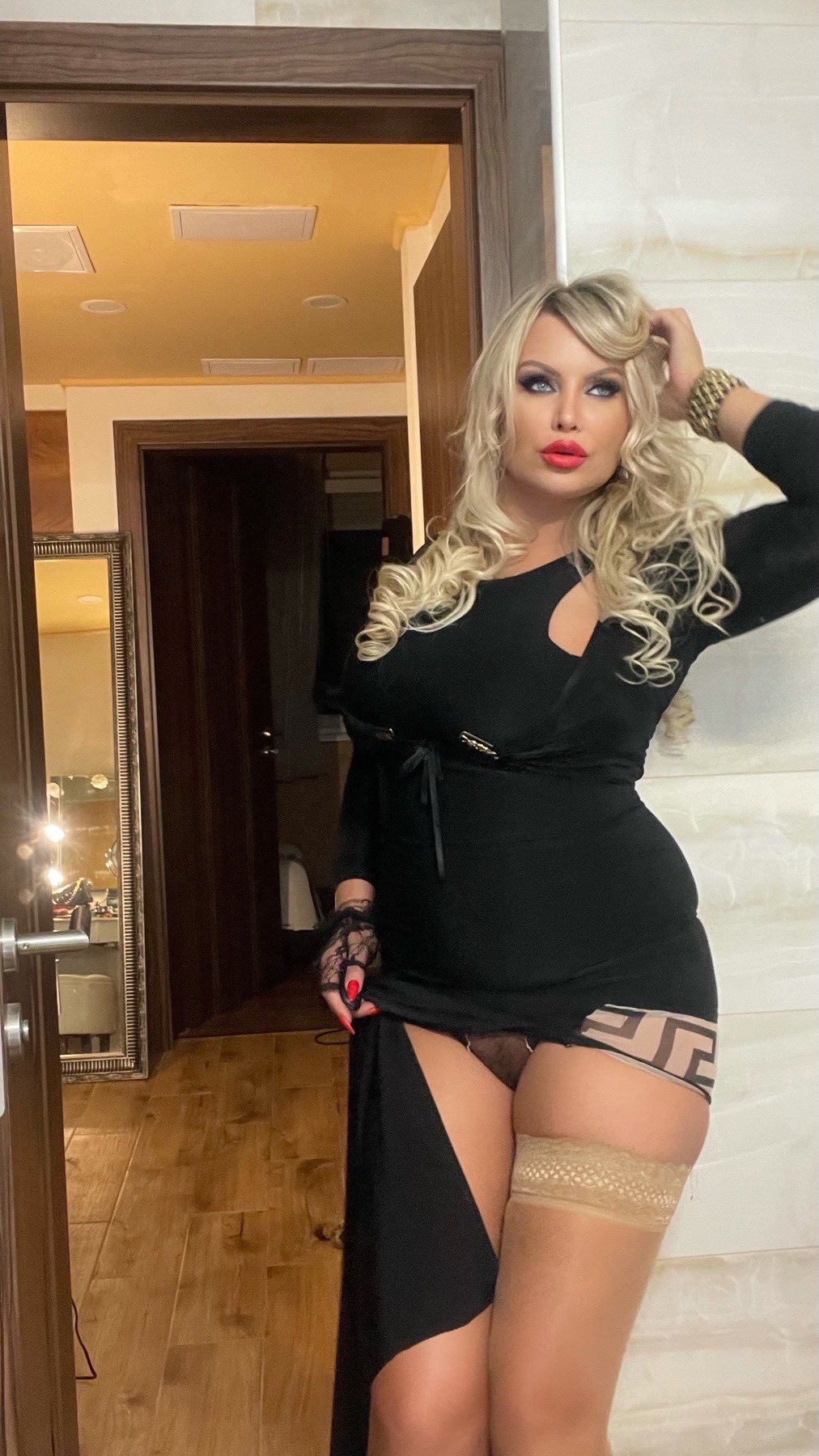 Timea Mandity on Twitter: "#latexfetish #blondie #mandymandity#reels #