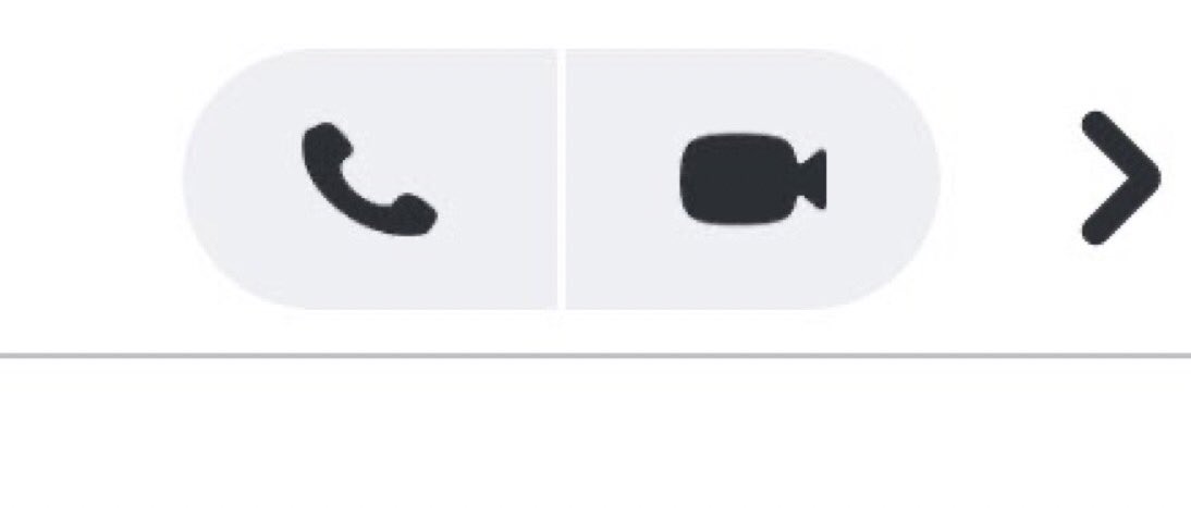 talon_freitag's tweet photo. Snapchat doing us dirty by putting these buttons so close to the back arrow https://t.co/GzRG15Dp1D