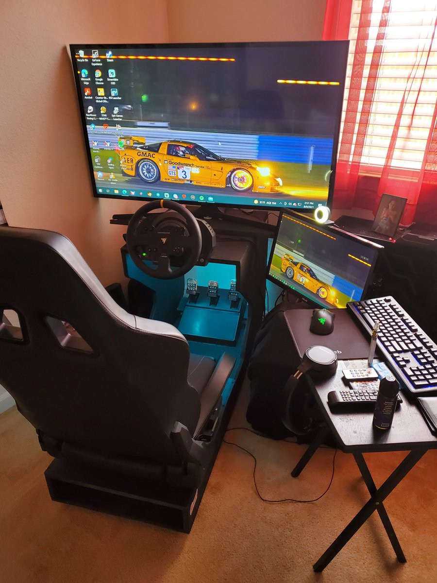 TonyTweetThat's tweet image. Let's race! Twitch.tv/TonyToeKn33