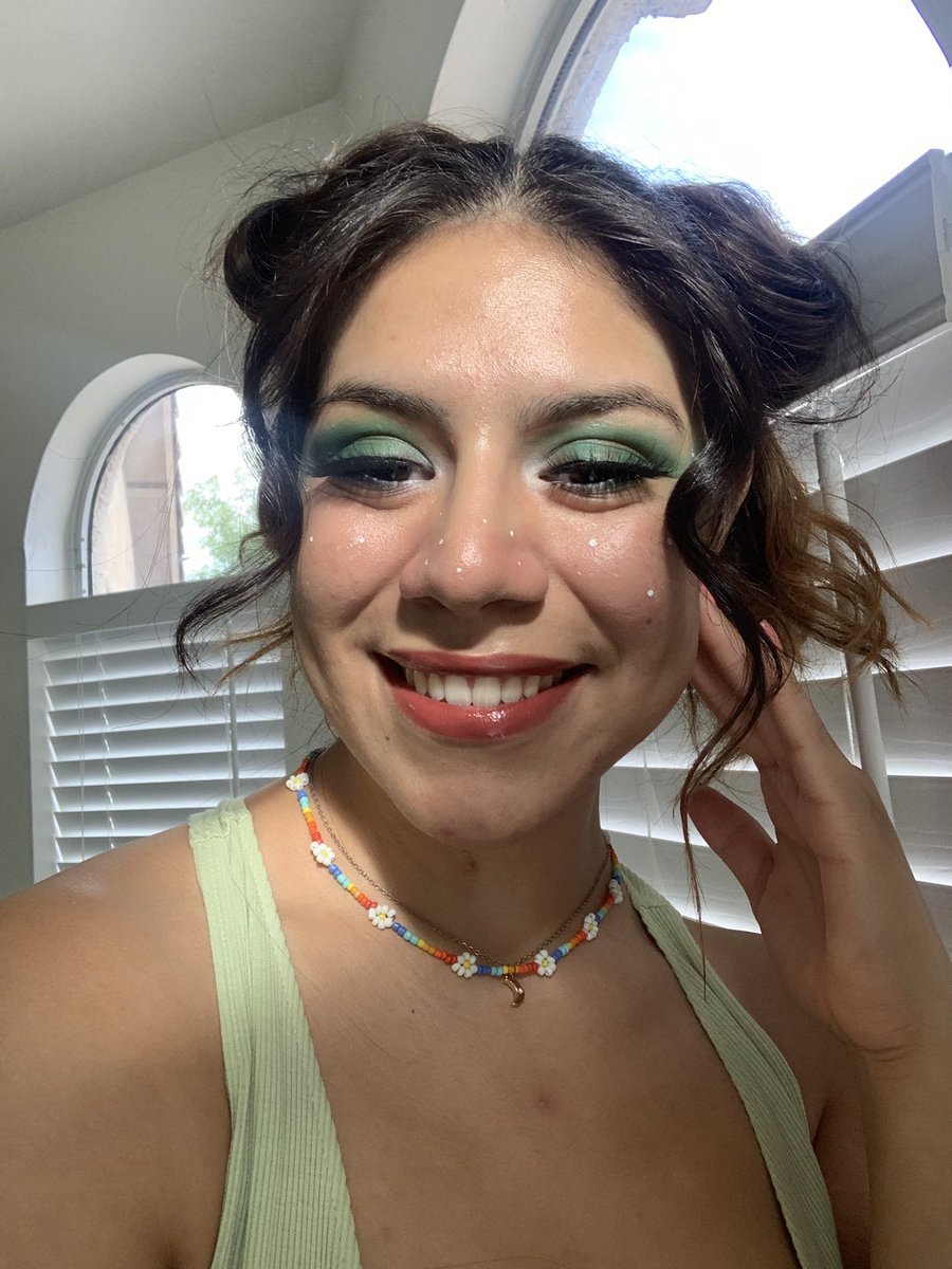 irhatea's tweet image. sryyyy LOL