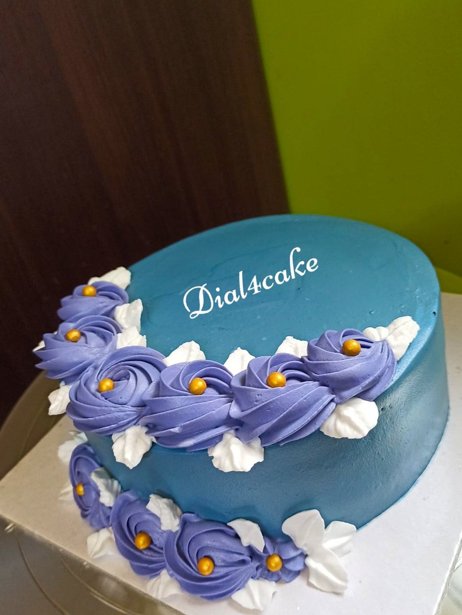 dial4cake's tweet photo. Order freshly baked blackcurrant cake online in Chennai. Get the best flavor and taste the delicious cake with us.
Dial4cake - Cake of the Town 💕
#blackcurrant #chocolate #strawberry #milkshake #mango #dessert #icecream #raspberry #delicious #foodphotography #foodie  #dial4cake https://t.co/9kB9KxQwyI