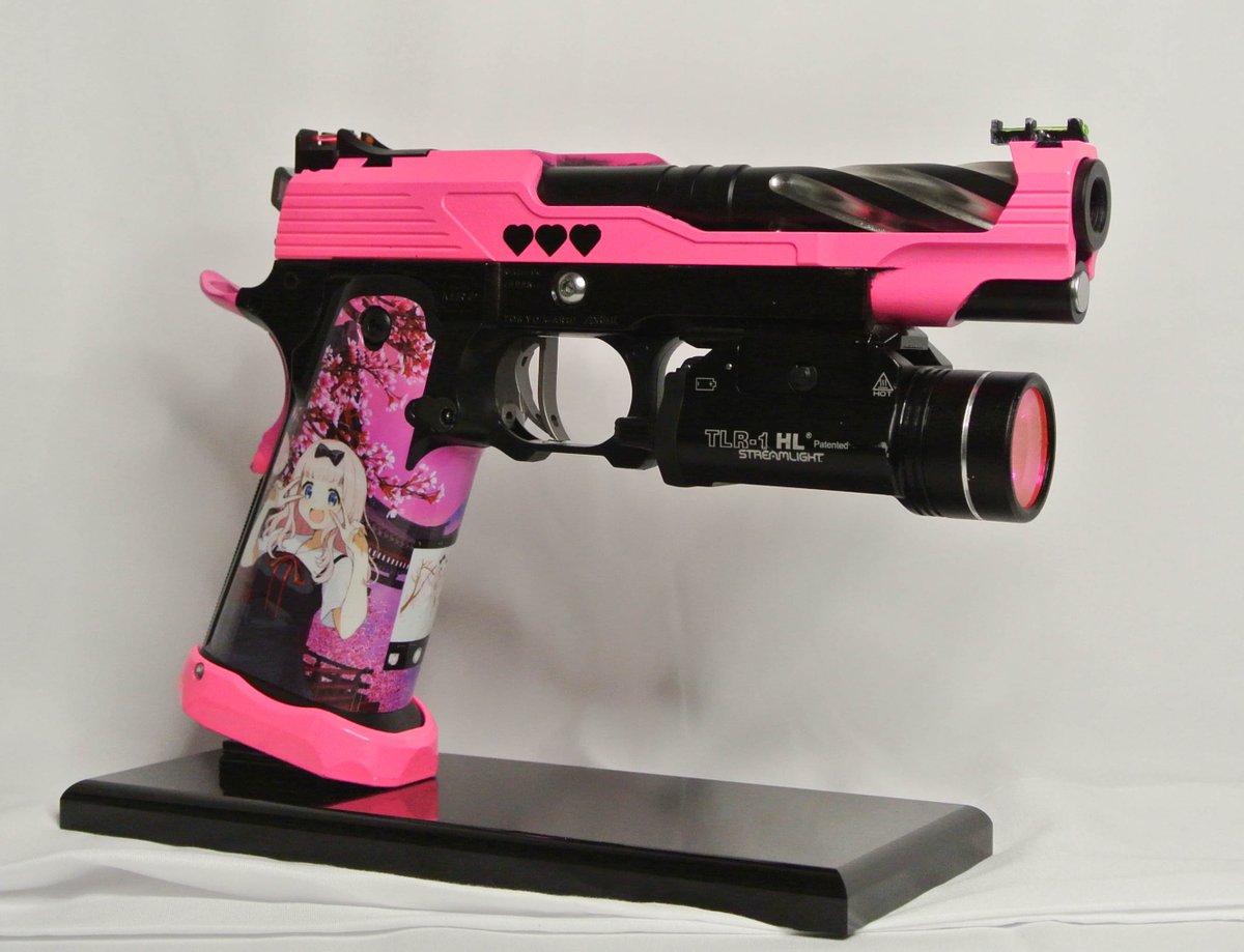 PowderGoatCustm's tweet image. What do you guy's think of the Chika Fujiwara Hi-Capa? #anime #loveiswar #chika