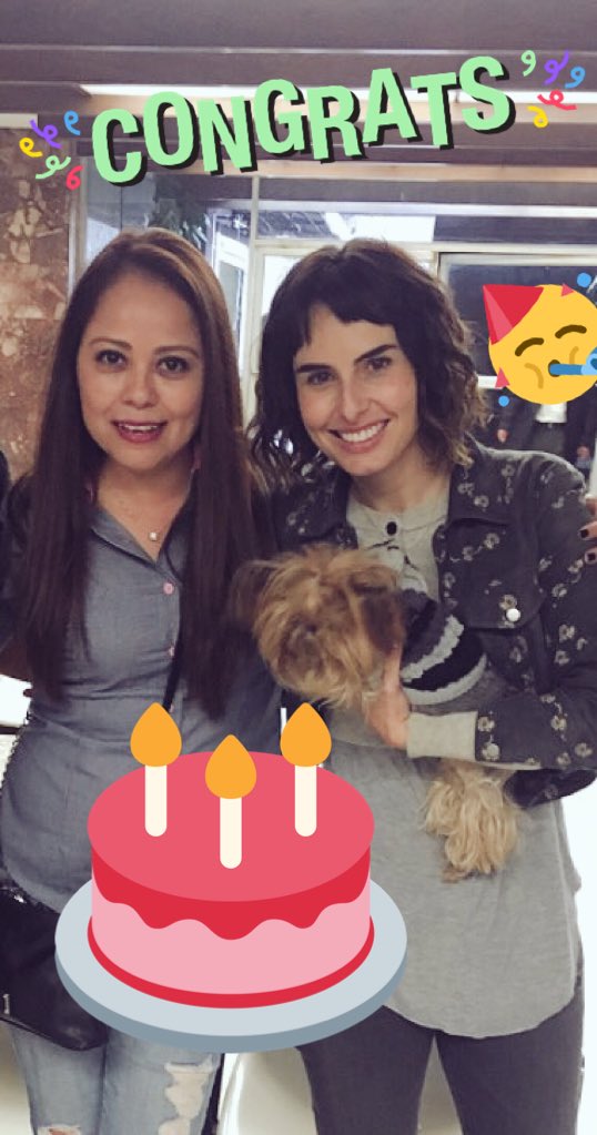 maricelamn's tweet photo. Muchísimas felicidades @LA_SERRADILLA mis mejores deseos p ti en esta nueva vuelta al sol. Abundancia en salud, amor y trabajo p continuar disfrutando de tu talento.✨ Como que ya hace falta actualizar foto, ojalá q sea muy pronto 😜. Un beso y un abrazo grande de cumpleaños. 😘 https://t.co/2WRP3uqjzK