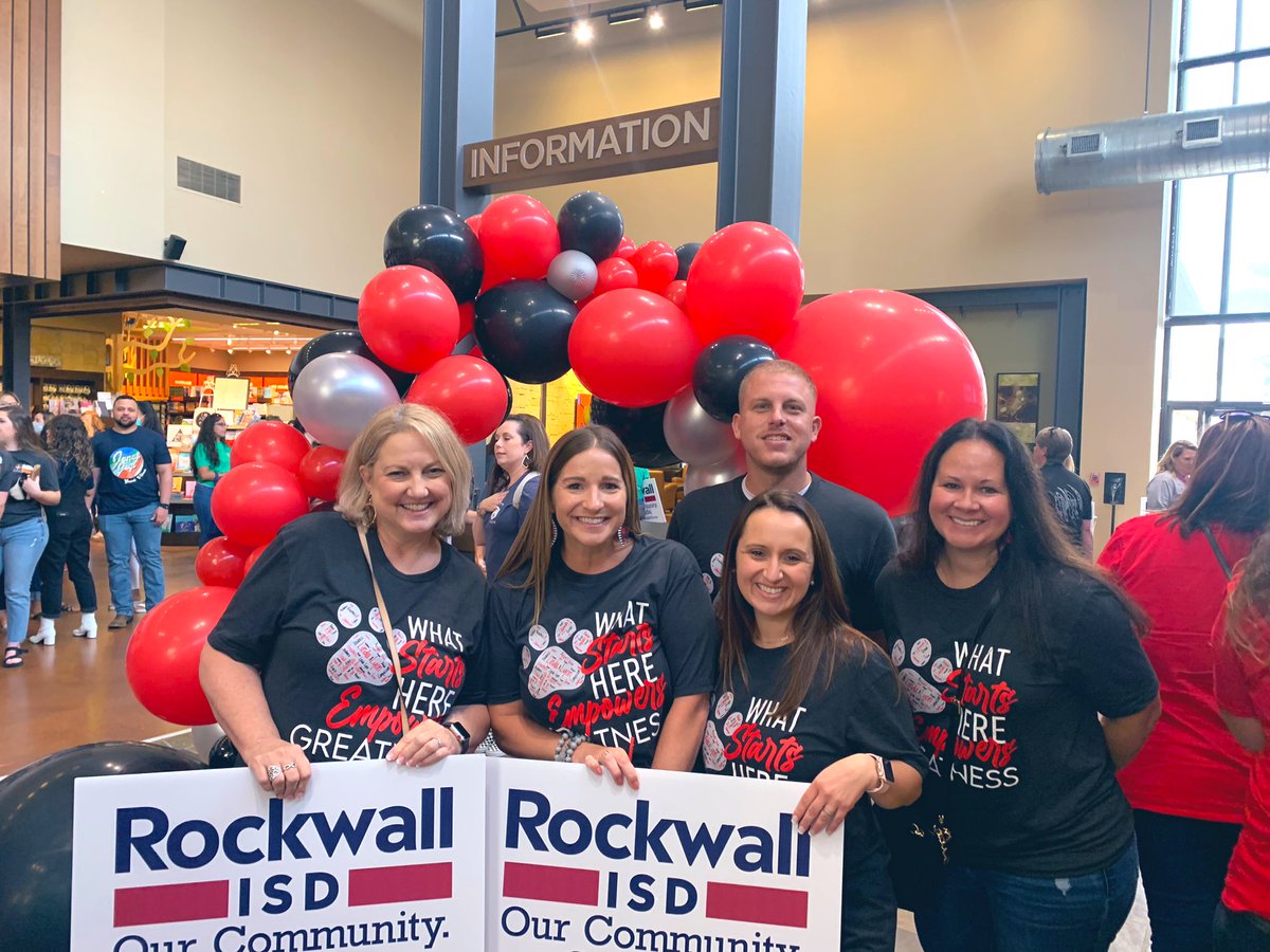 What a great morning at Convocation! We are so excited to meet our future 4th grade Cubs next week!! It’s going to be a fabulous year! #ourcommunityourkids <a href="/LindaLyonES/">Linda Lyon ES</a>
